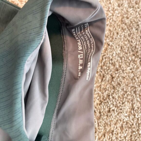 Outdoor Voices Techsweat Move Free Tank in Evergreen Size XL - Picture 4 of 5